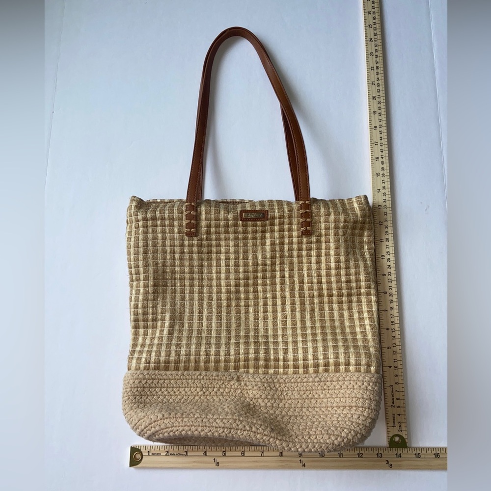Women’s Sun N Sand Straw And Rope Purse/ Bag. Summer/Beach Vibe. EUC